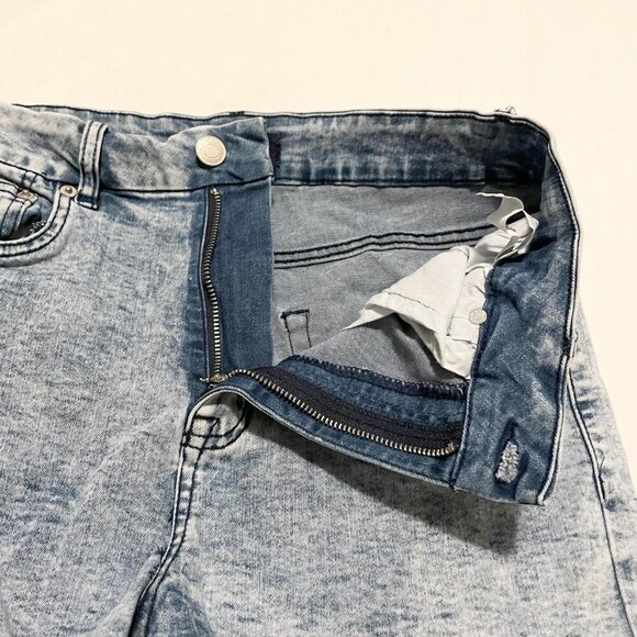 Aeropostale Aero High Rise Curvy Midi Denim Shorts Womens Size 10 Distressed - Picture 8 of 14